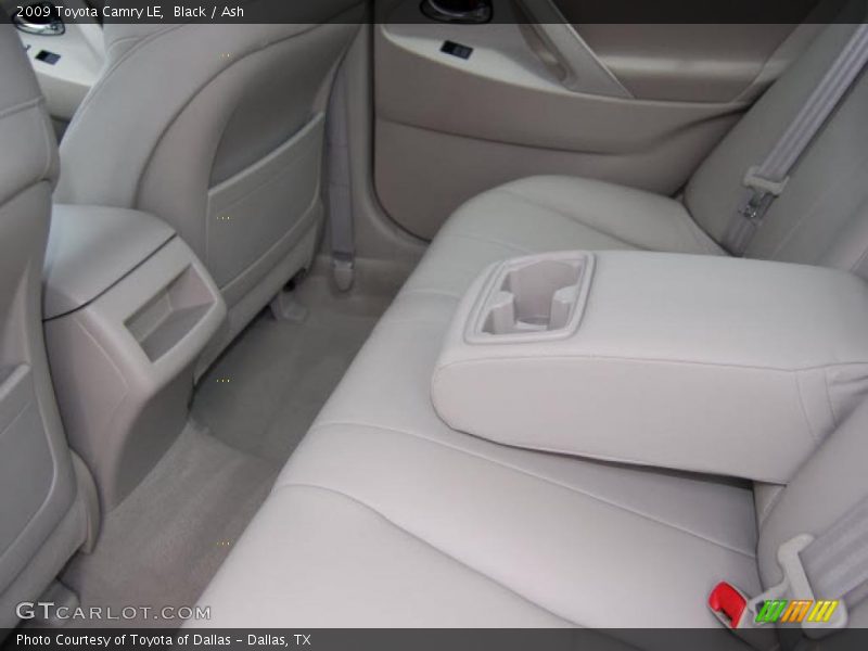 Black / Ash 2009 Toyota Camry LE