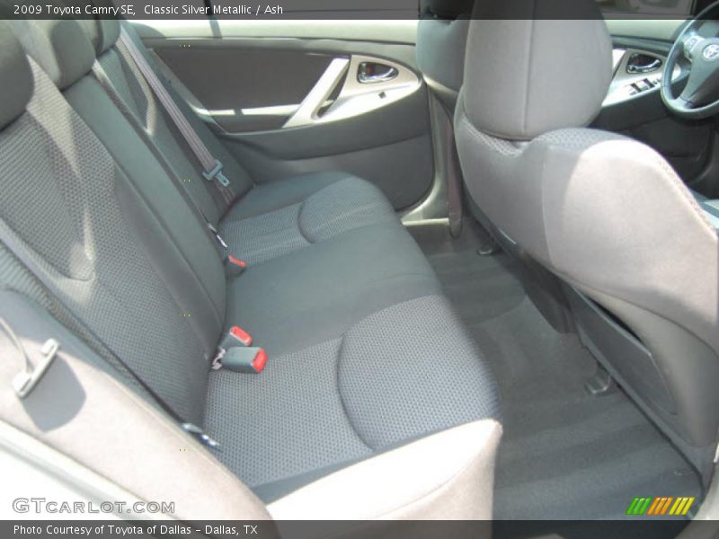 Classic Silver Metallic / Ash 2009 Toyota Camry SE