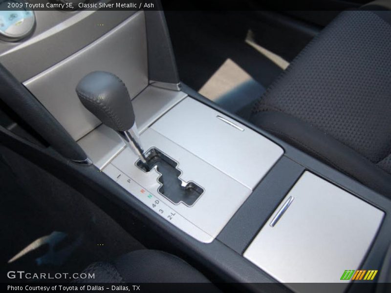 Classic Silver Metallic / Ash 2009 Toyota Camry SE