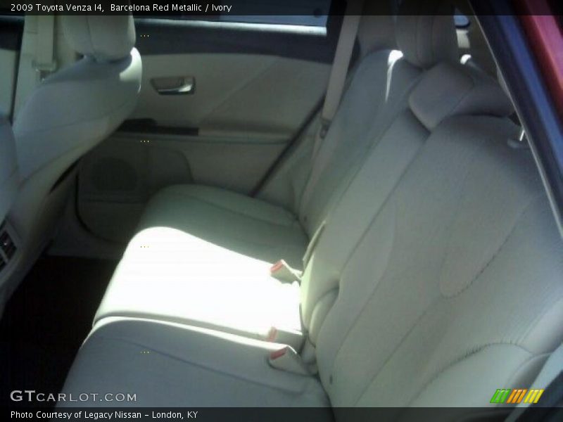 Barcelona Red Metallic / Ivory 2009 Toyota Venza I4