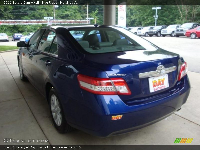 Blue Ribbon Metallic / Ash 2011 Toyota Camry XLE