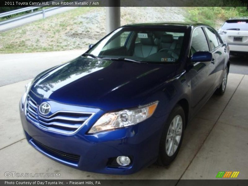 Blue Ribbon Metallic / Ash 2011 Toyota Camry XLE
