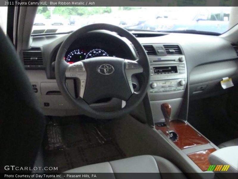 Blue Ribbon Metallic / Ash 2011 Toyota Camry XLE