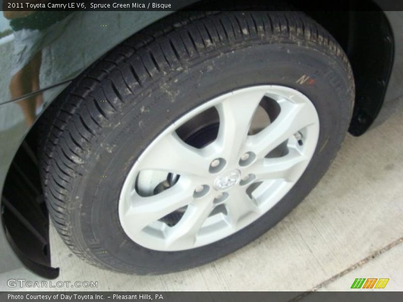 Spruce Green Mica / Bisque 2011 Toyota Camry LE V6