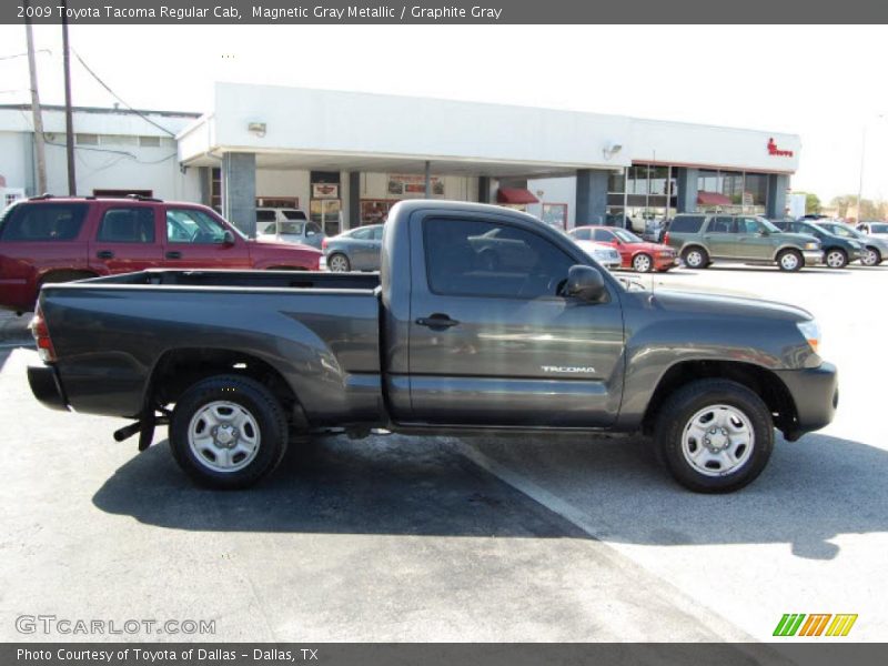 Magnetic Gray Metallic / Graphite Gray 2009 Toyota Tacoma Regular Cab