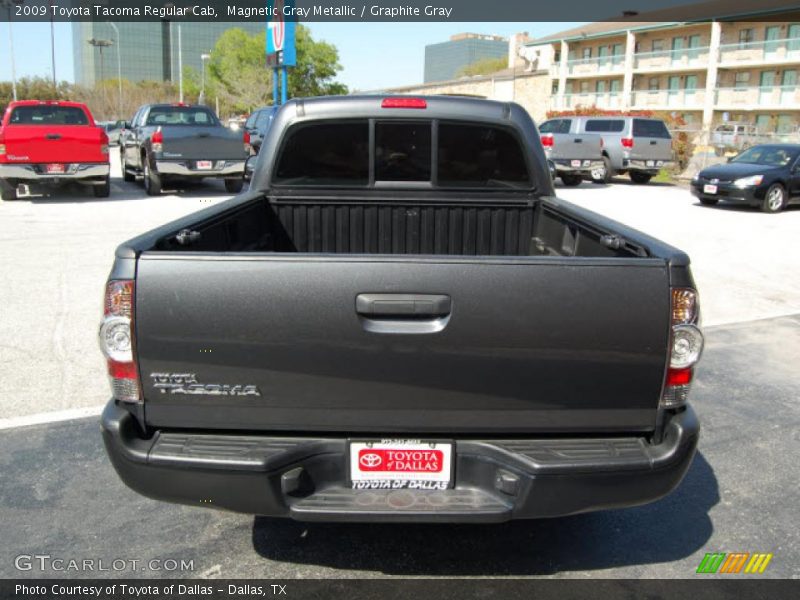 Magnetic Gray Metallic / Graphite Gray 2009 Toyota Tacoma Regular Cab