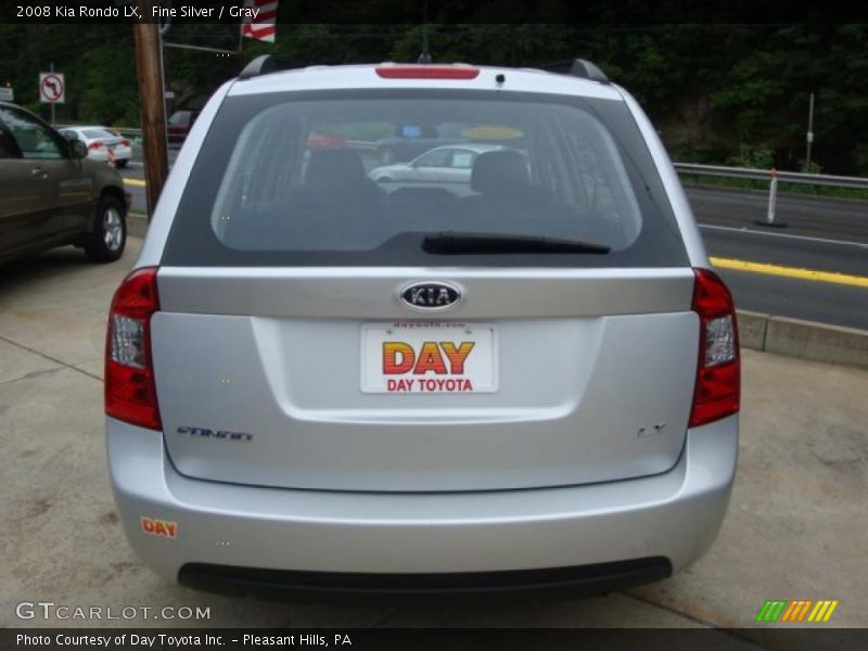 Fine Silver / Gray 2008 Kia Rondo LX