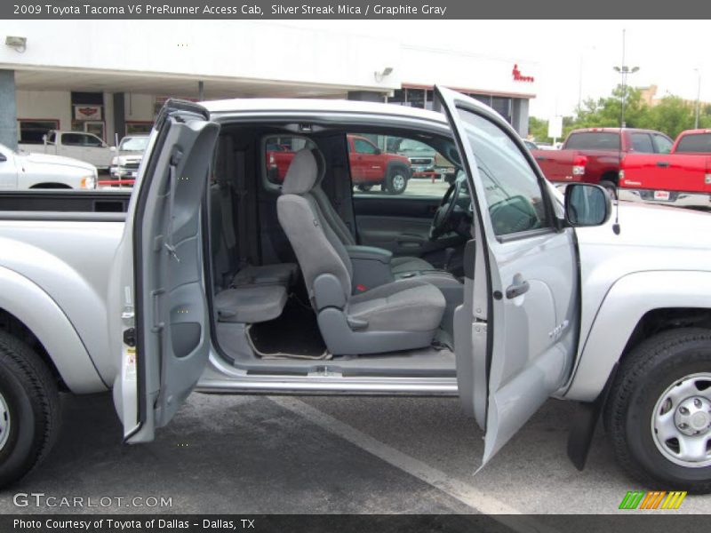 Silver Streak Mica / Graphite Gray 2009 Toyota Tacoma V6 PreRunner Access Cab