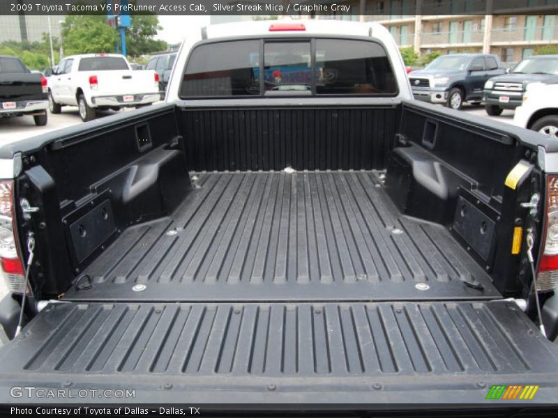 Silver Streak Mica / Graphite Gray 2009 Toyota Tacoma V6 PreRunner Access Cab