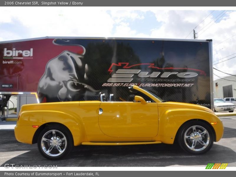 Slingshot Yellow / Ebony 2006 Chevrolet SSR