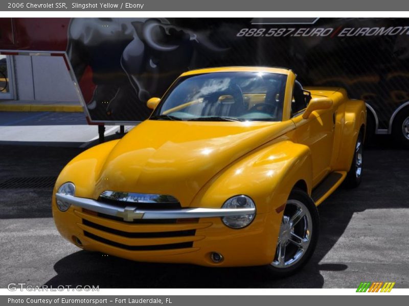 Slingshot Yellow / Ebony 2006 Chevrolet SSR