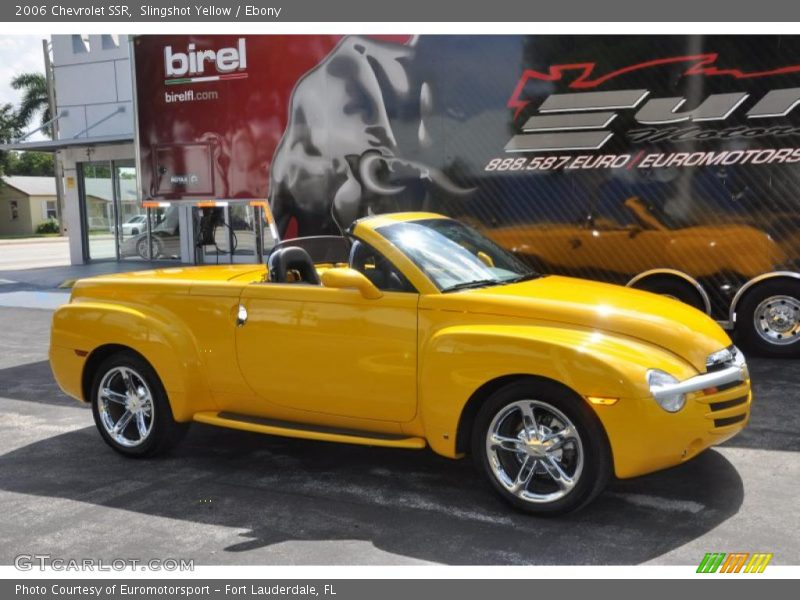 Slingshot Yellow / Ebony 2006 Chevrolet SSR