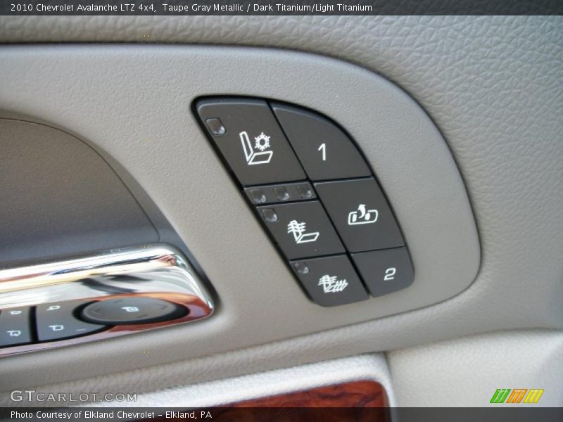 Taupe Gray Metallic / Dark Titanium/Light Titanium 2010 Chevrolet Avalanche LTZ 4x4