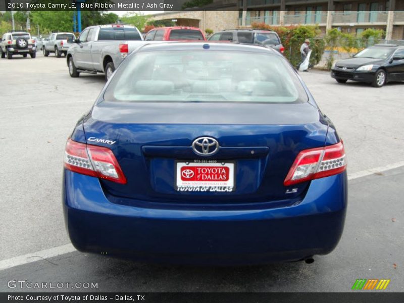 Blue Ribbon Metallic / Ash Gray 2010 Toyota Camry LE