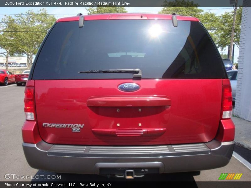 Redfire Metallic / Medium Flint Grey 2006 Ford Expedition XLT 4x4