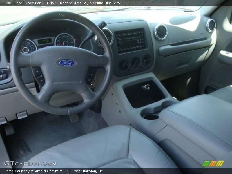 Redfire Metallic / Medium Flint Grey 2006 Ford Expedition XLT 4x4