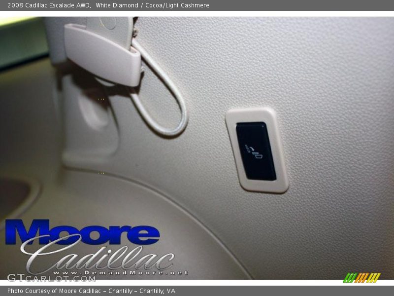 White Diamond / Cocoa/Light Cashmere 2008 Cadillac Escalade AWD