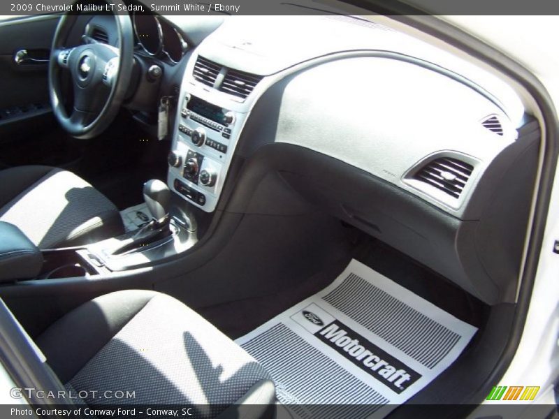 Summit White / Ebony 2009 Chevrolet Malibu LT Sedan