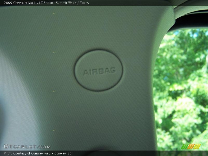 Summit White / Ebony 2009 Chevrolet Malibu LT Sedan