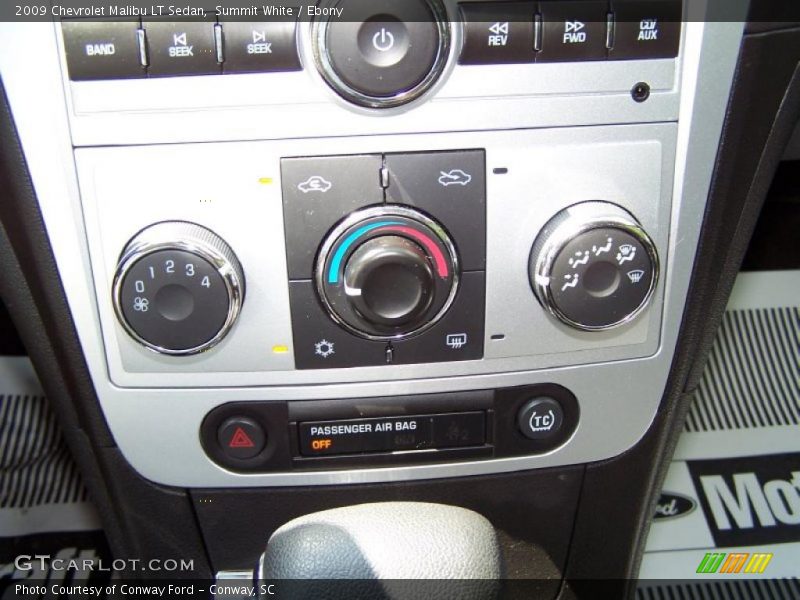 Summit White / Ebony 2009 Chevrolet Malibu LT Sedan