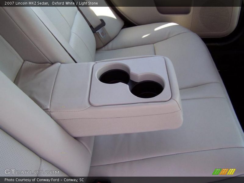 Oxford White / Light Stone 2007 Lincoln MKZ Sedan
