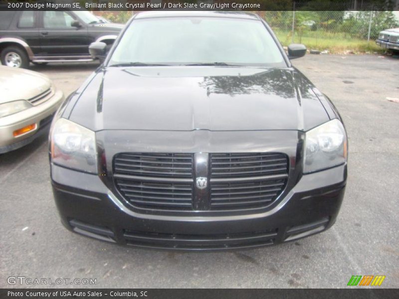 Brilliant Black Crystal Pearl / Dark Slate Gray/Light Graystone 2007 Dodge Magnum SE