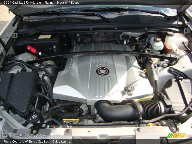Light Platinum Metallic / Ebony 2004 Cadillac SRX V8