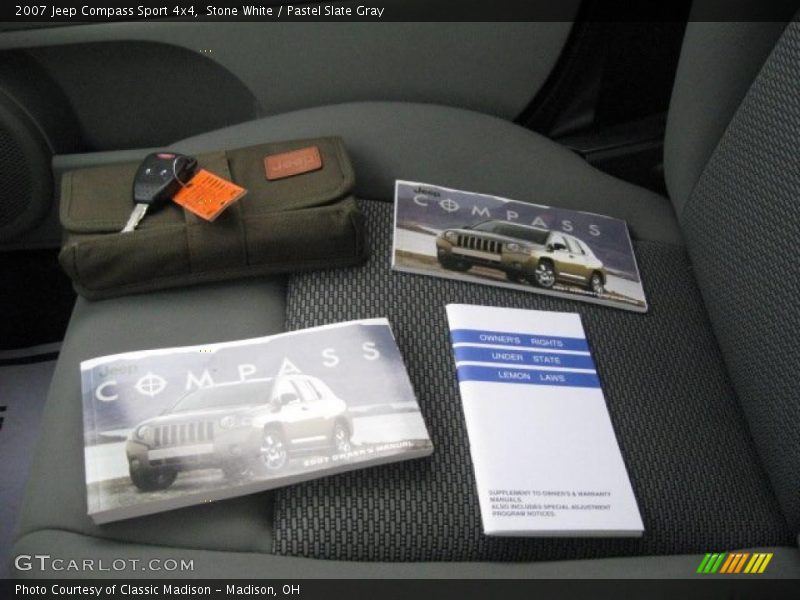 Stone White / Pastel Slate Gray 2007 Jeep Compass Sport 4x4