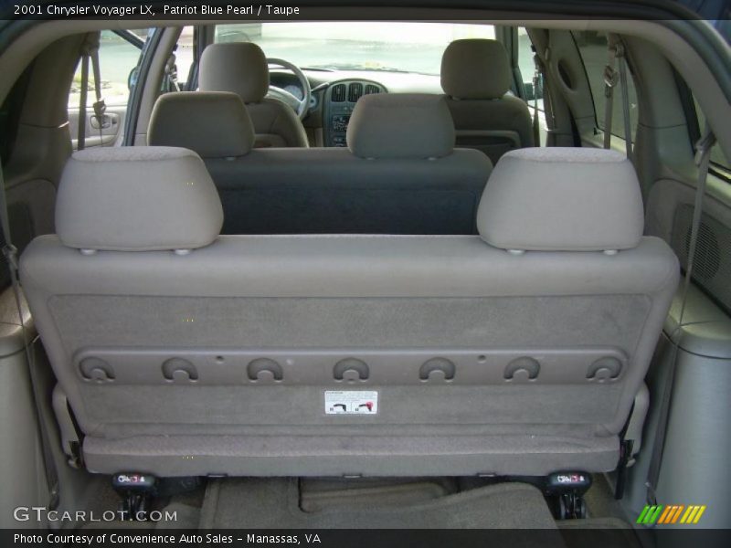 Patriot Blue Pearl / Taupe 2001 Chrysler Voyager LX