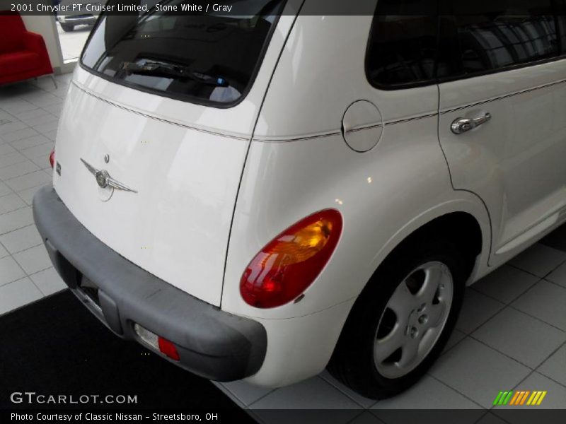 Stone White / Gray 2001 Chrysler PT Cruiser Limited
