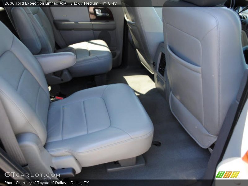 Black / Medium Flint Grey 2006 Ford Expedition Limited 4x4