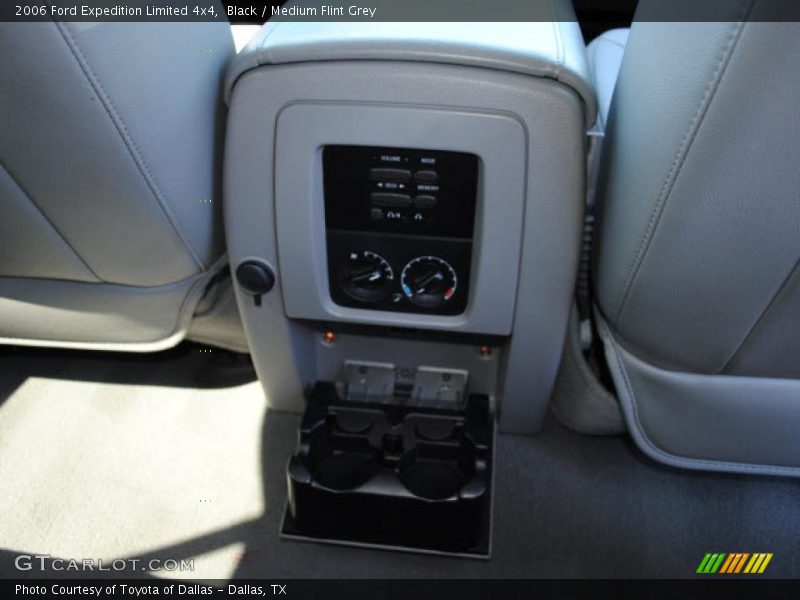 Black / Medium Flint Grey 2006 Ford Expedition Limited 4x4