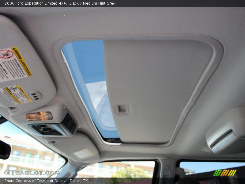 Black / Medium Flint Grey 2006 Ford Expedition Limited 4x4