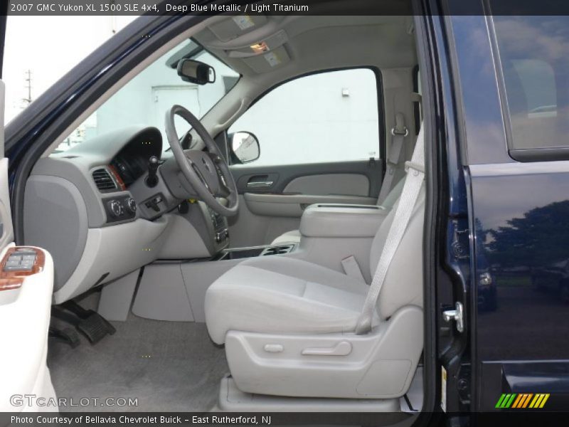 Deep Blue Metallic / Light Titanium 2007 GMC Yukon XL 1500 SLE 4x4