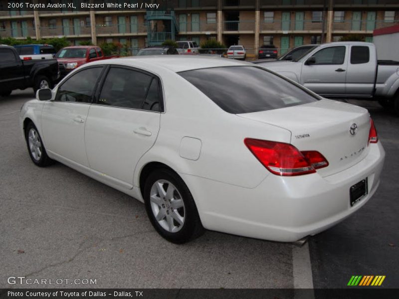 Blizzard White Pearl / Ivory 2006 Toyota Avalon XL
