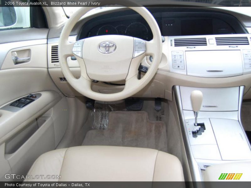 Blizzard White Pearl / Ivory 2006 Toyota Avalon XL