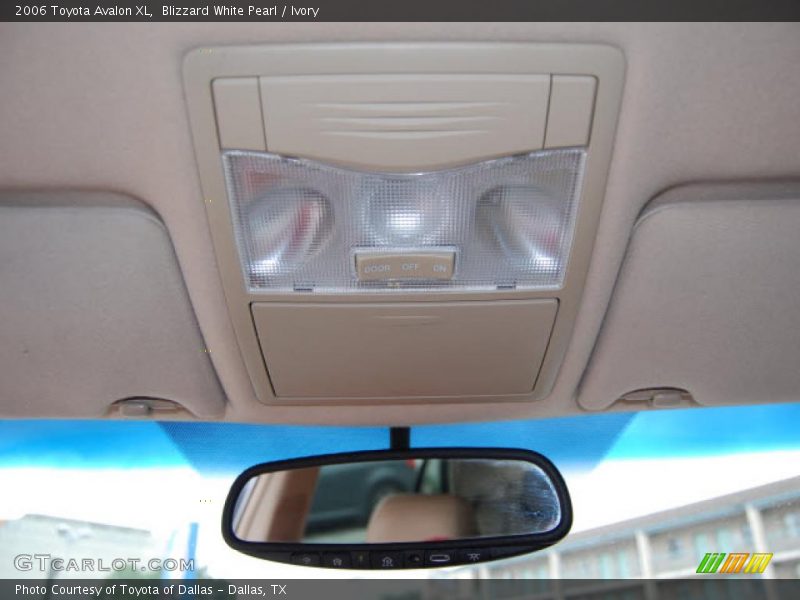 Blizzard White Pearl / Ivory 2006 Toyota Avalon XL