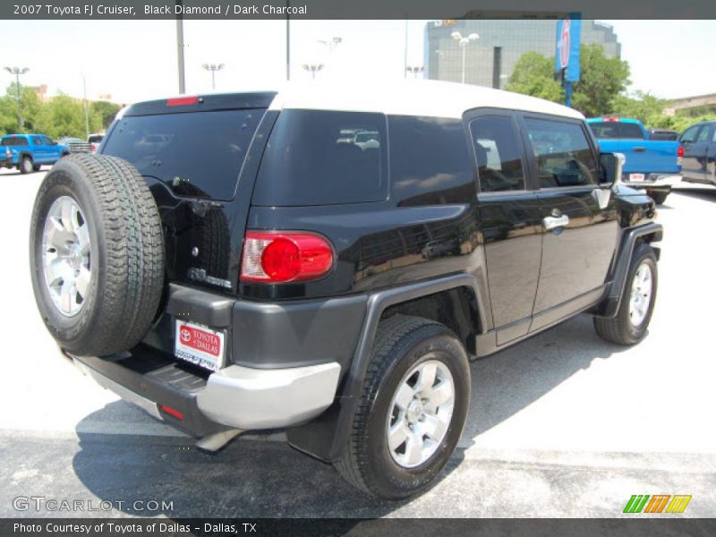 Black Diamond / Dark Charcoal 2007 Toyota FJ Cruiser