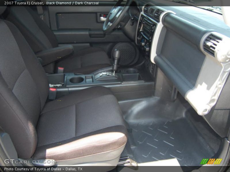 Black Diamond / Dark Charcoal 2007 Toyota FJ Cruiser