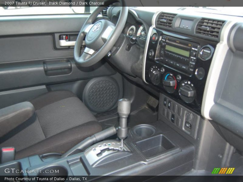 Black Diamond / Dark Charcoal 2007 Toyota FJ Cruiser