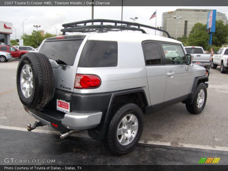 Titanium Metallic / Dark Charcoal 2007 Toyota FJ Cruiser 4WD