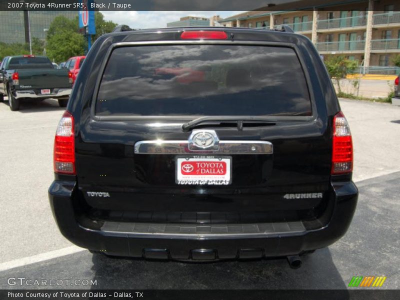 Black / Taupe 2007 Toyota 4Runner SR5