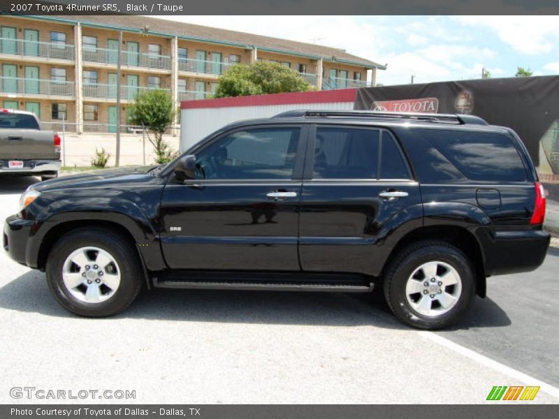 Black / Taupe 2007 Toyota 4Runner SR5