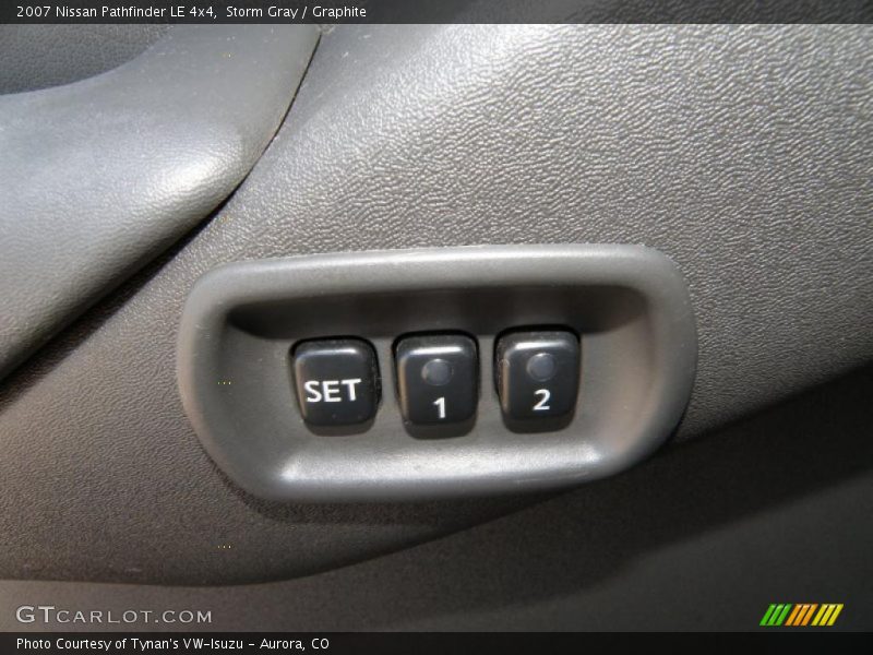 Storm Gray / Graphite 2007 Nissan Pathfinder LE 4x4