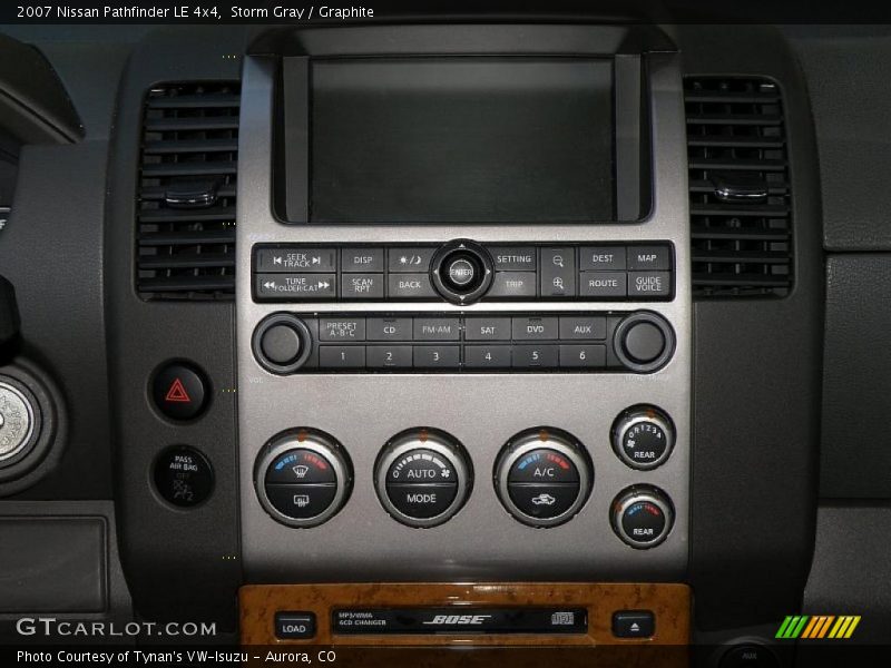 Storm Gray / Graphite 2007 Nissan Pathfinder LE 4x4