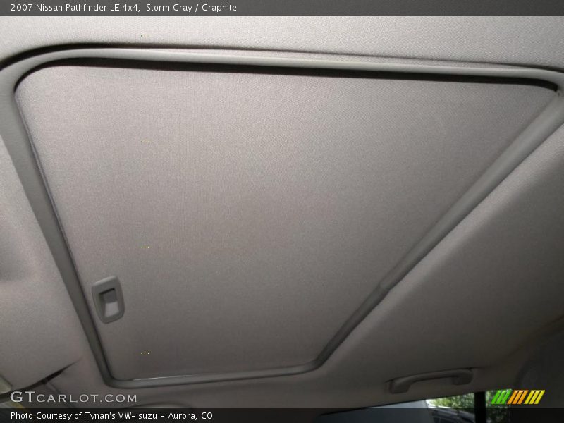 Storm Gray / Graphite 2007 Nissan Pathfinder LE 4x4
