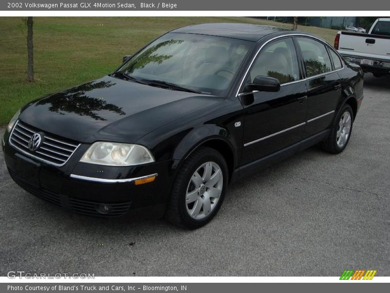 Black / Beige 2002 Volkswagen Passat GLX 4Motion Sedan