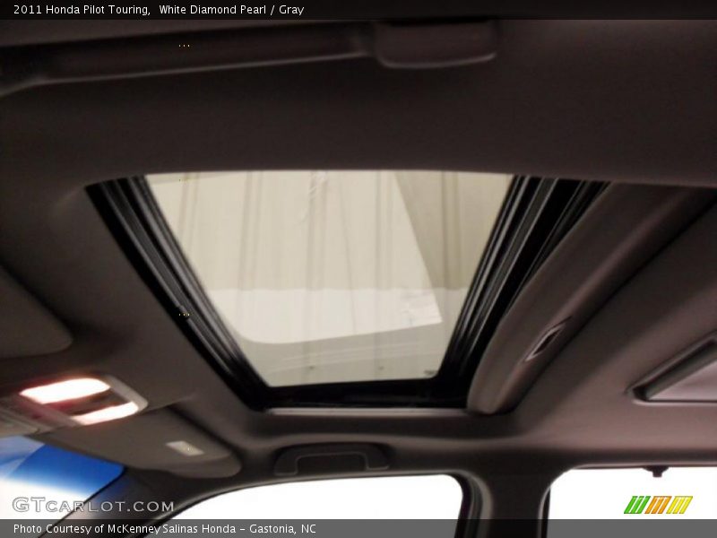 White Diamond Pearl / Gray 2011 Honda Pilot Touring