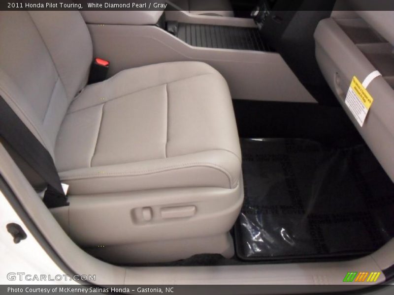 White Diamond Pearl / Gray 2011 Honda Pilot Touring