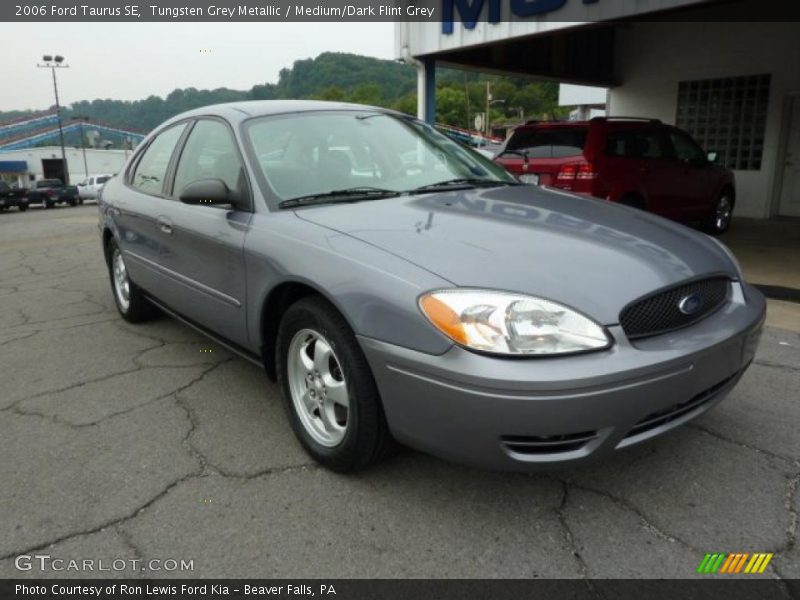 Tungsten Grey Metallic / Medium/Dark Flint Grey 2006 Ford Taurus SE